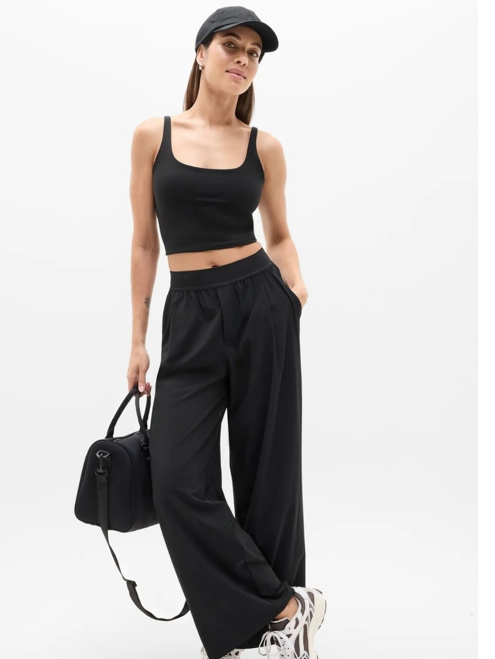 ATHLETA BNWT Bodymove Cropped Cami Tank - Black M